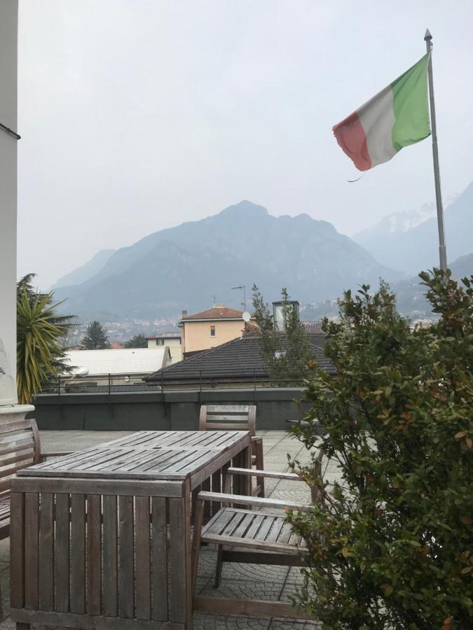 B&B " Guzzi - Inn " Mandello del Lario Buitenkant foto