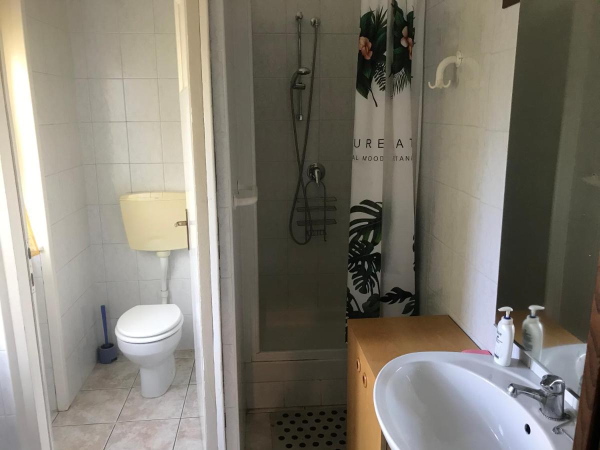 B&B " Guzzi - Inn " Mandello del Lario Buitenkant foto
